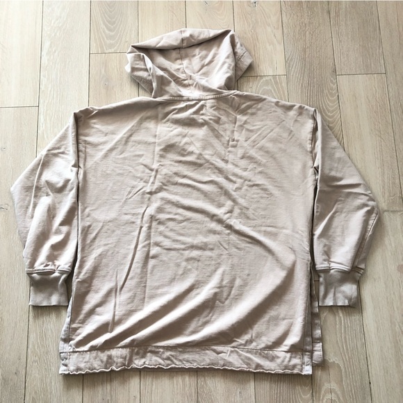Aerie Oversized Side Slit Light Hoodie in Beige Size S - Picture 3 of 10